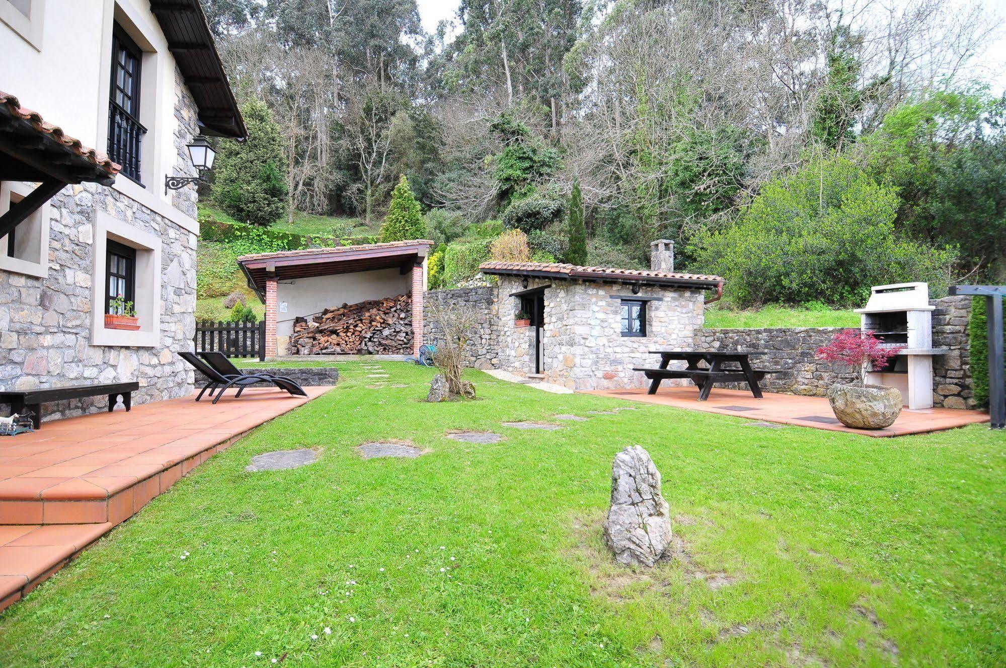 Casa Rural Llugaron III Guest House Miravalles Exterior photo